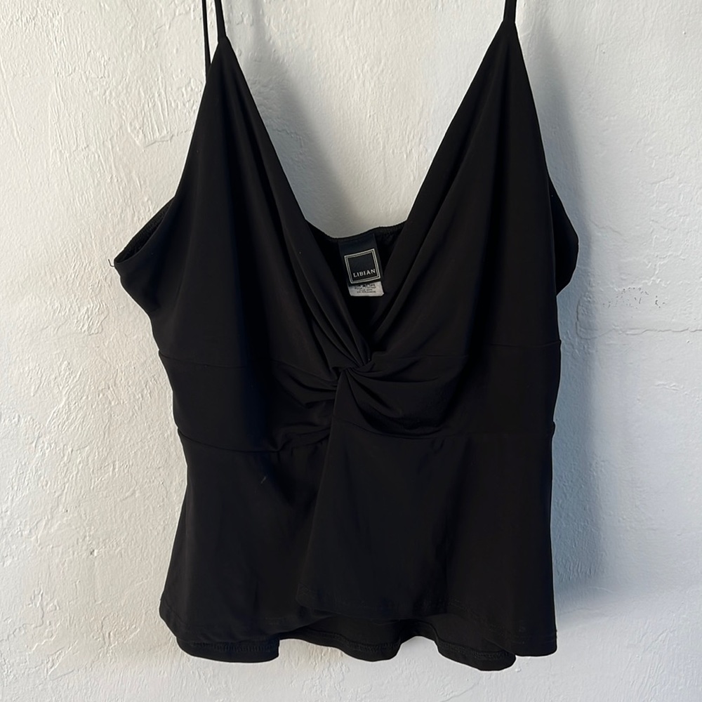 Libian black tank